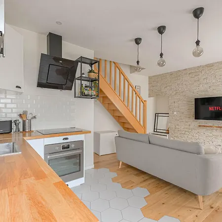 Duplex Calme, Eurexpo, Parc Technologique, Lyon Appartement *